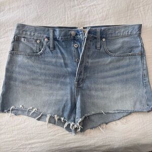 Madewell Light Blue Jean Shorts with Frayed Hem sz 31